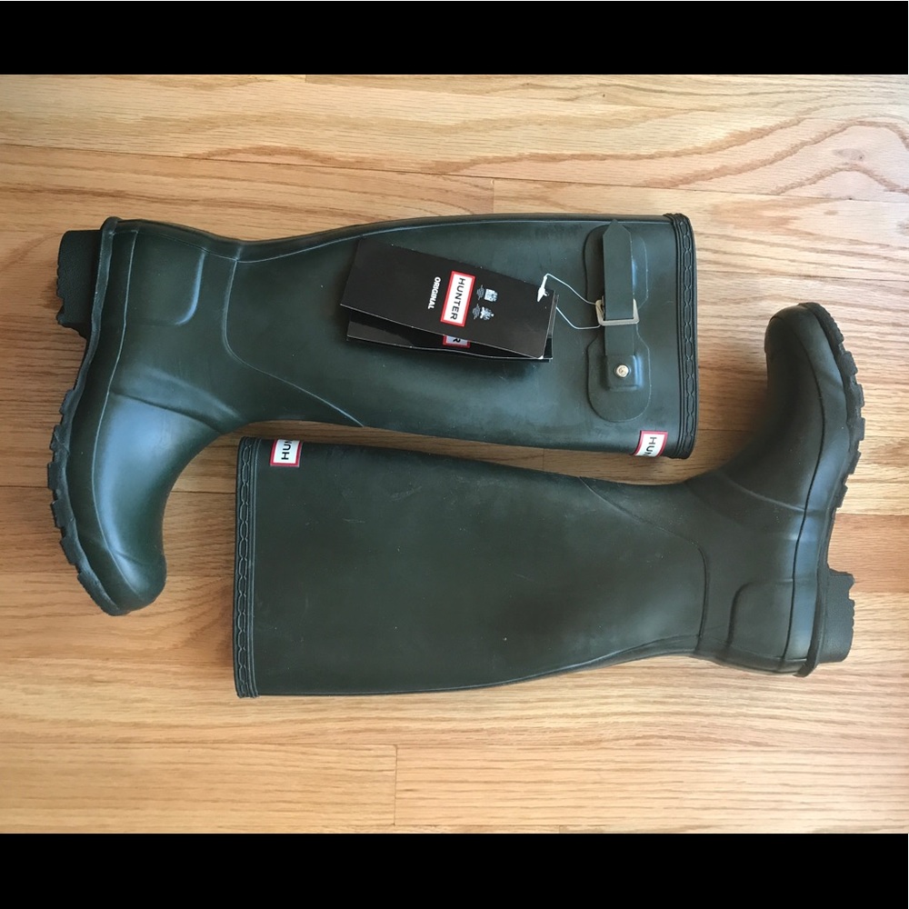 New with tags green Hunter rain boots